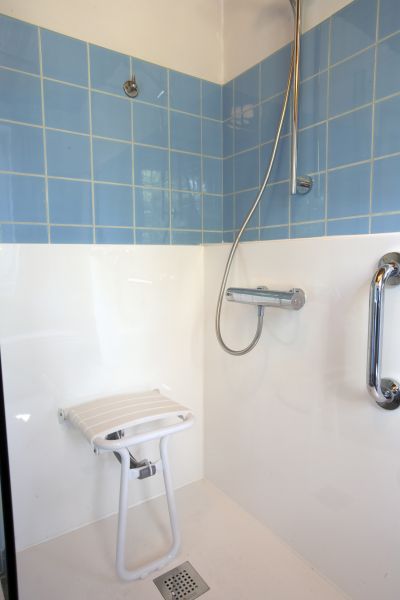 Cost of Elderly Shower Installation in Spring Hill